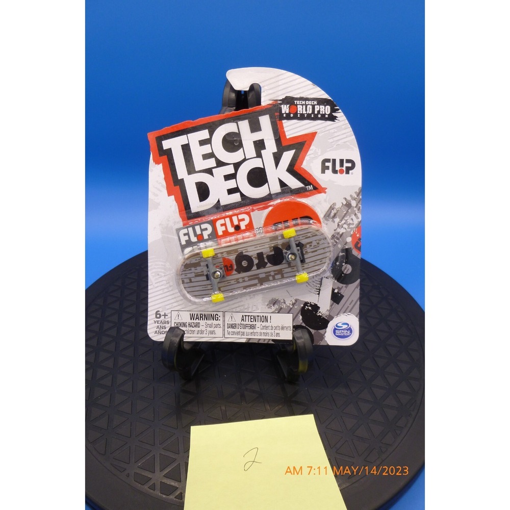 2021 Tech Deck World Pro Edition Flip Matt Berger Ultra Rare Fingerboard 2